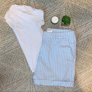 NEVER WORN pinstripe short